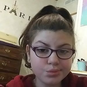 Meet your Posher, Skylar